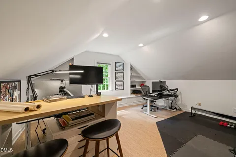$899,900 | 102 Ormsby Court, Cary, NC 27519
