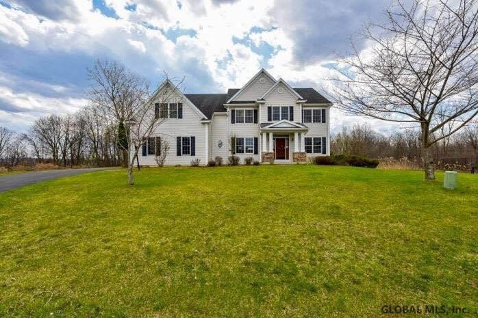 17 Ridgefield Way Colonie, NY 12189 - Photo 1 of 1 Photo 1