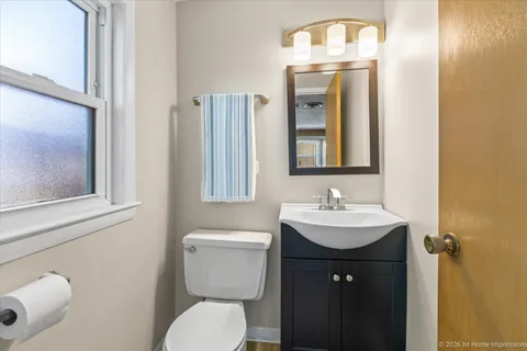 $399,900 | 10328 Long Avenue, Oak Lawn, IL 60453