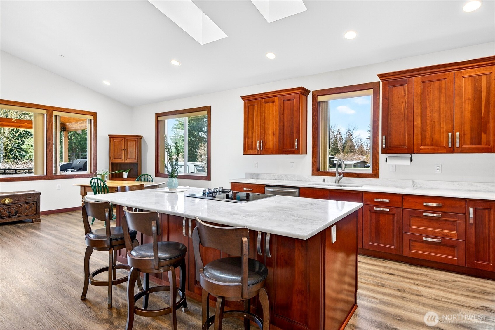 25218 Southeast 240th Street Maple Valley, WA 98038 - Photo 11 of 34