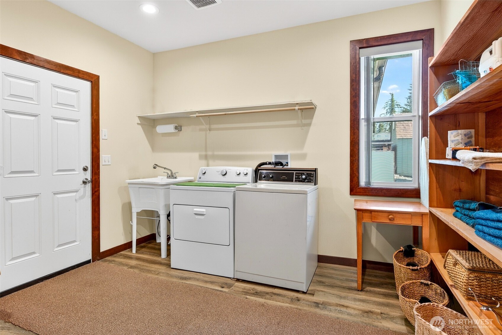 25218 Southeast 240th Street Maple Valley, WA 98038 - Photo 17 of 34