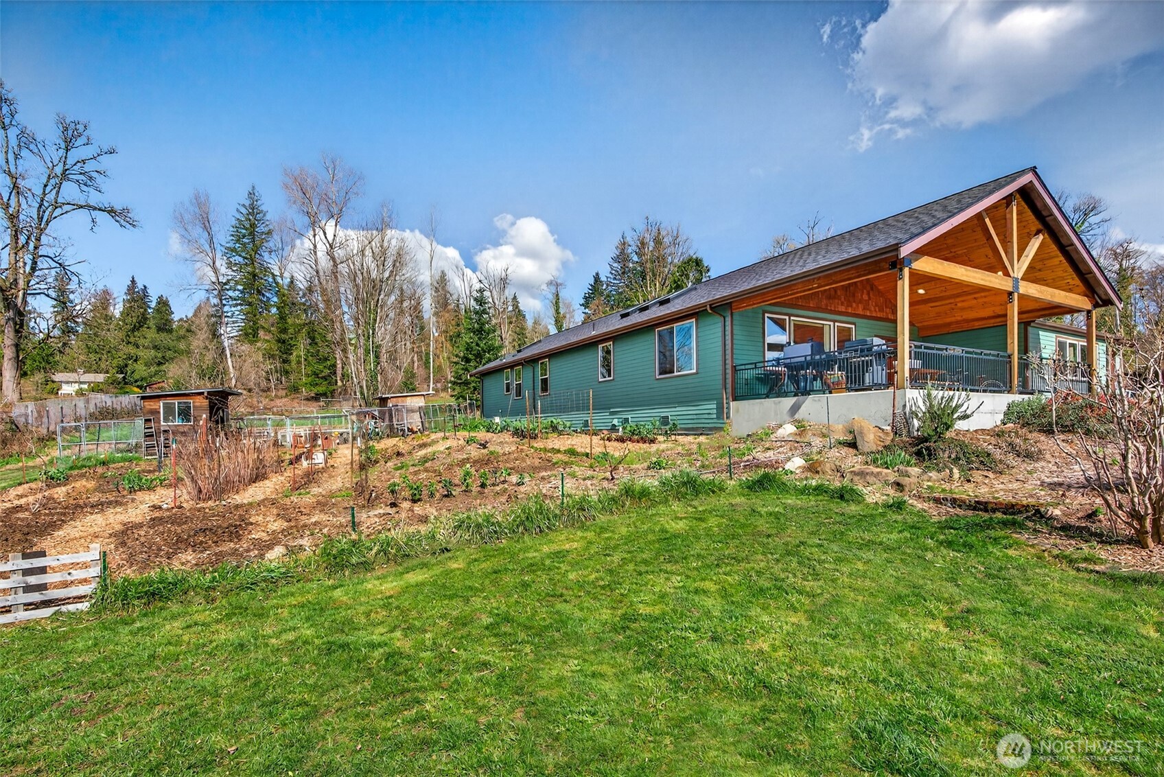 25218 Southeast 240th Street Maple Valley, WA 98038 - Photo 6 of 34