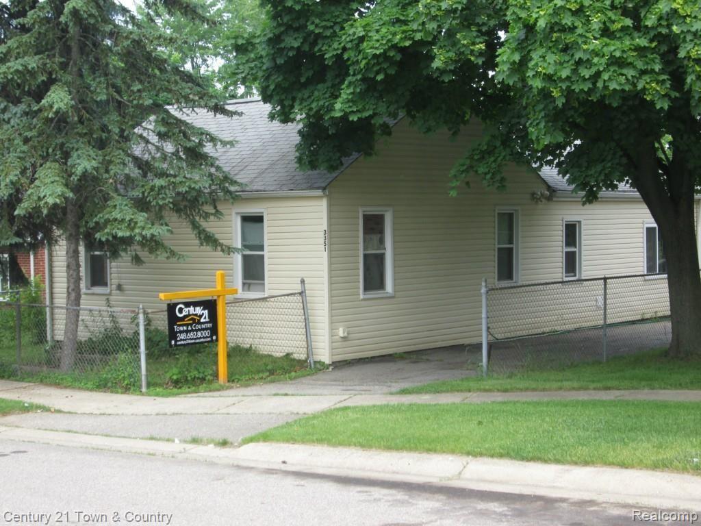 3351 Bathurst Avenue Rochester, MI 48309 - Photo 4 of 4 IMG_0773.jpg