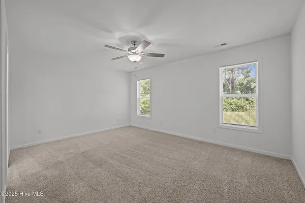 $2,200 | 121 Grantham Place, New Bern, NC 28560