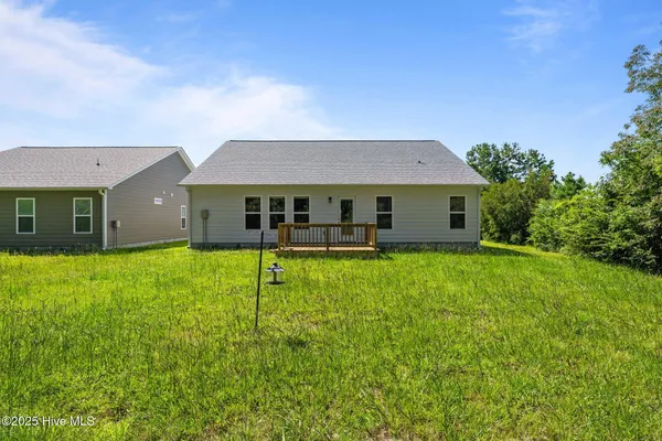 $2,200 | 121 Grantham Place, New Bern, NC 28560
