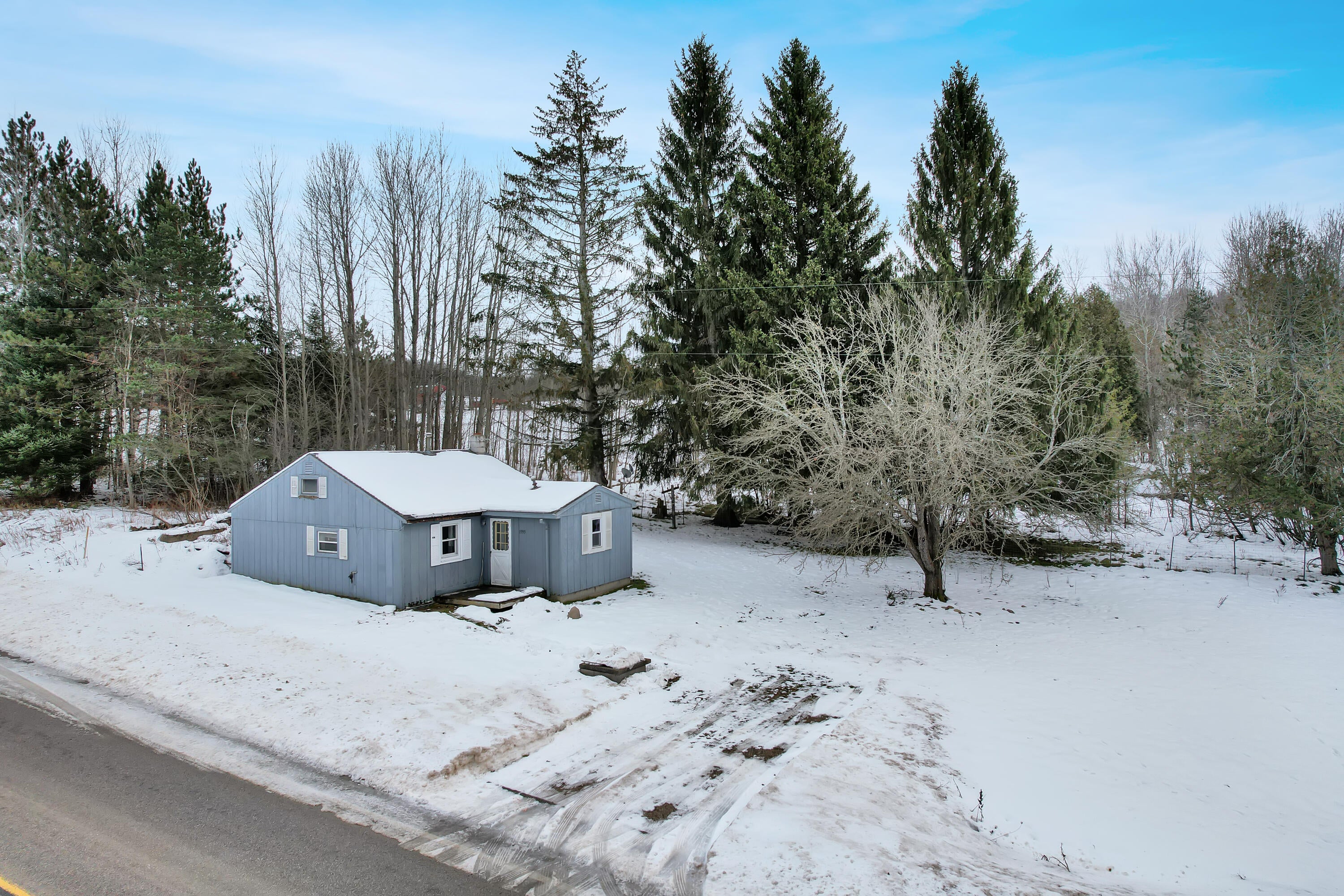 1993 Poquette Road Gaylord, MI 49735 - Photo 1 of 15 Gallery Image 1