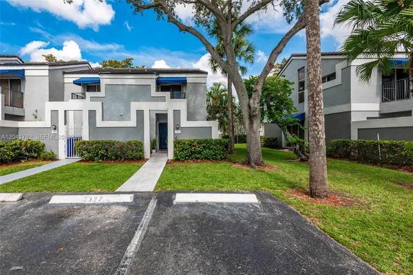 $325,000 | 2327 Southwest 82nd Way, North Lauderdale, FL 33068