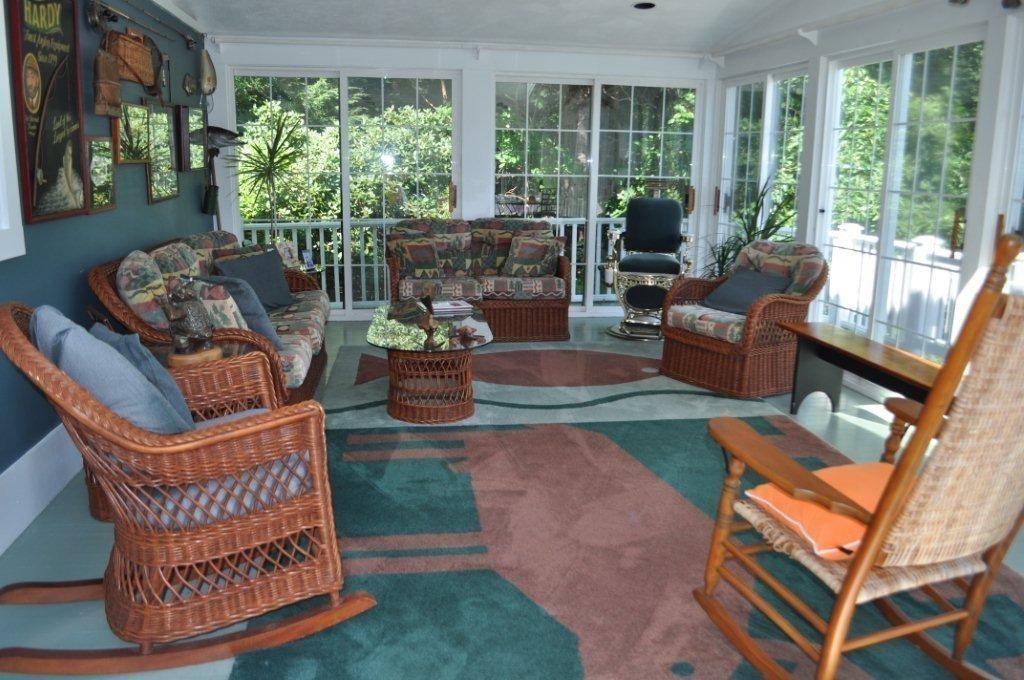 9 Hickory Hill Road Manchester, MA 01944 - Photo 14 of 42 Gallery Image 14