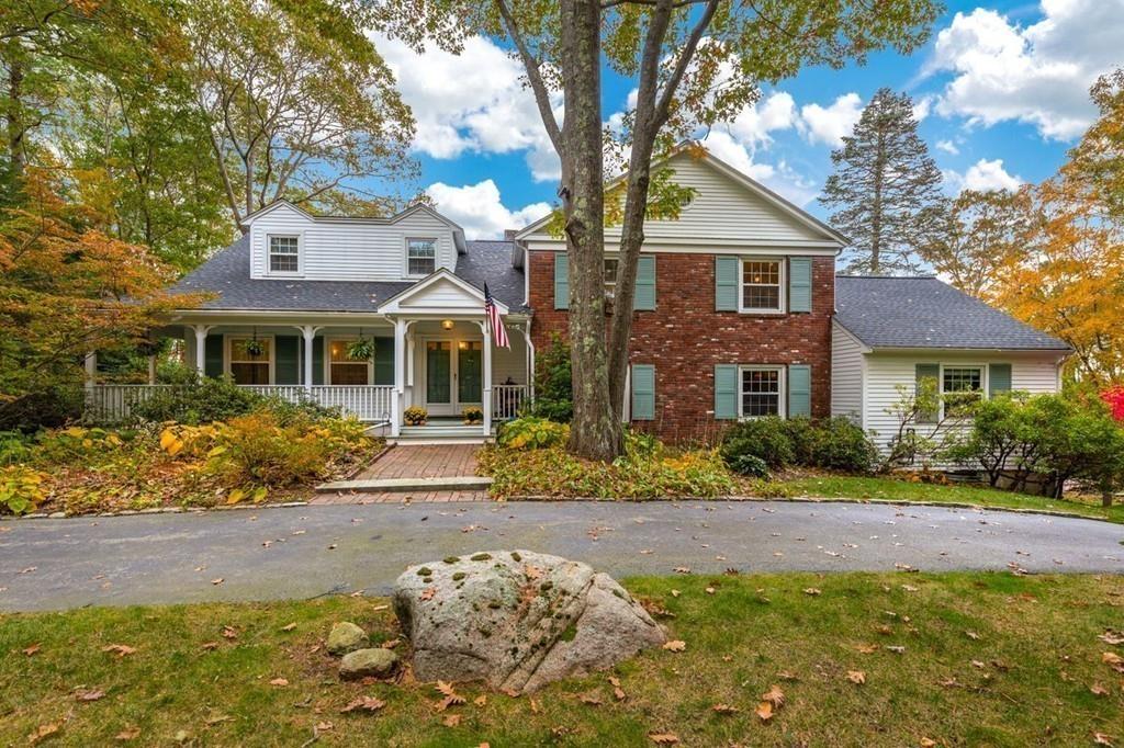 9 Hickory Hill Road Manchester, MA 01944 - Photo 3 of 42 Gallery Image 3