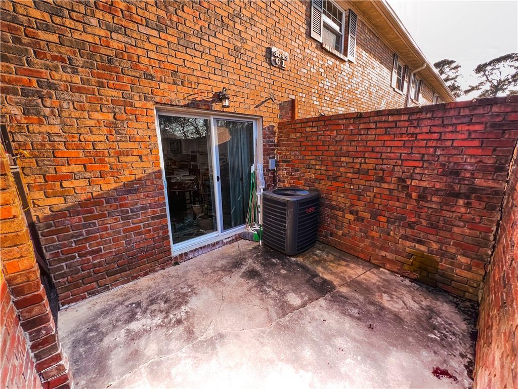 3549 Old Chamblee Tucker Road, Unit J Atlanta, GA 30340 - Photo 60 of 61 a view of empty room with windows