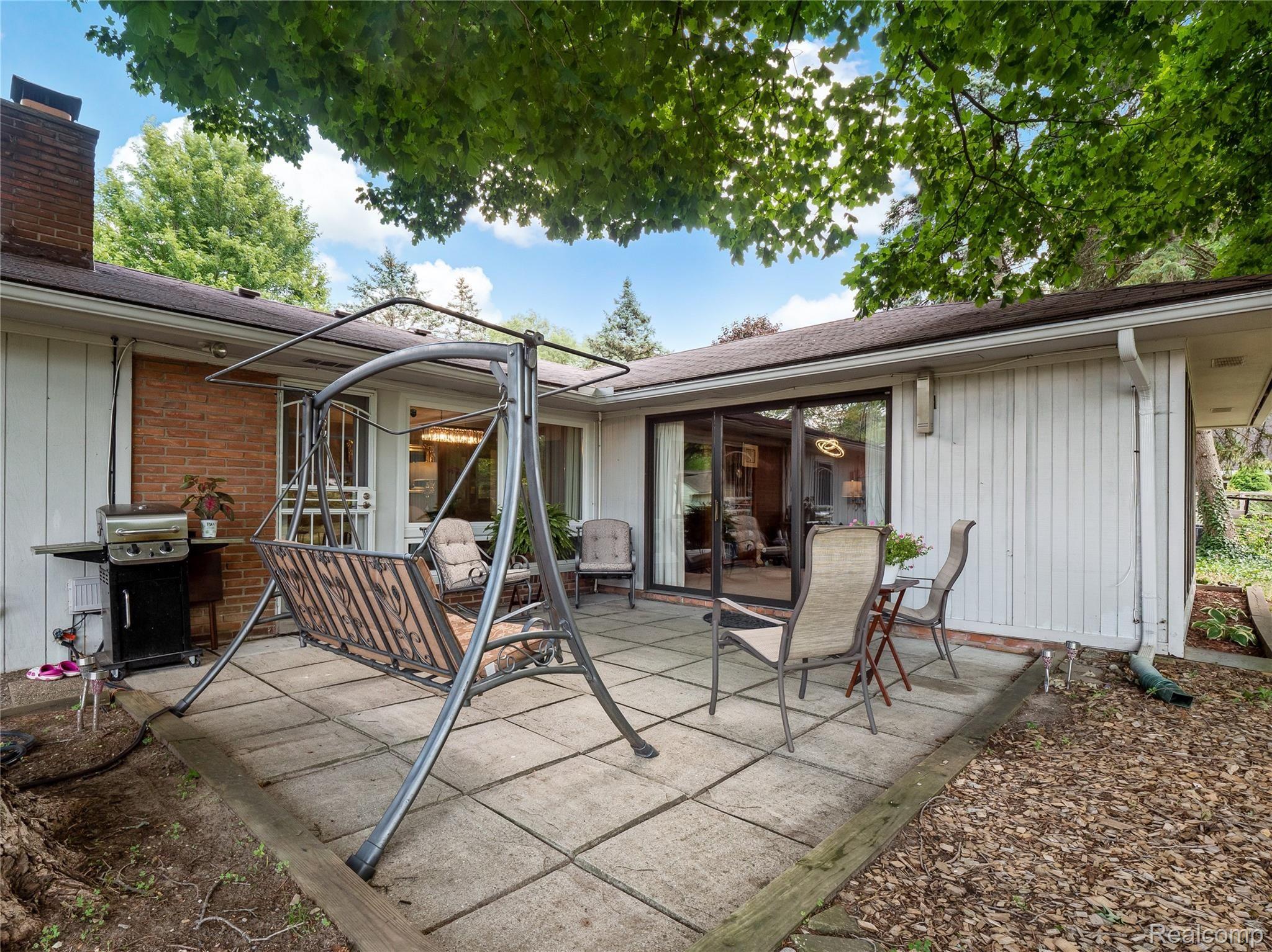 3765 Ruthland Road Troy, MI 48084 - Photo 20 of 27 3765 Ruthland TroyJuly 29, 202026.jpg