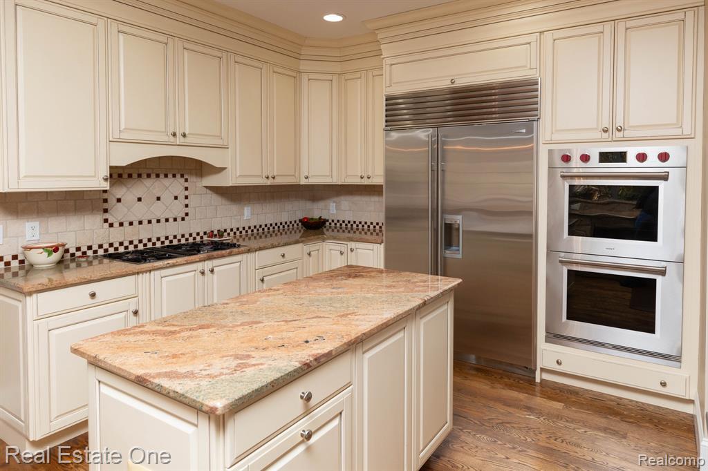 658 Langley Road Rochester Hills, MI 48309 - Photo 29 of 55