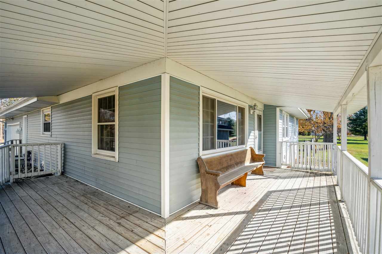 1386 Curtis Brg Road Northeast Swisher, IA 52338 - Photo 4 of 39 Gallery Image 4