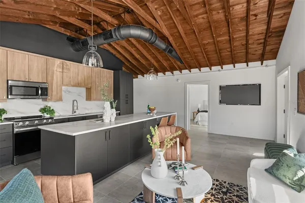 $5,150 | 870 Carver Street, Winter Park, FL 32789