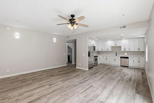 $2,800 | 1111 West University Drive, Unit 1008, Tempe, AZ 85281