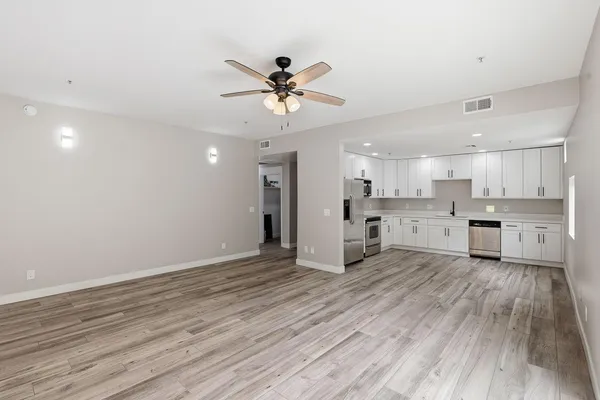 $2,800 | 1111 West University Drive, Unit 1008, Tempe, AZ 85281