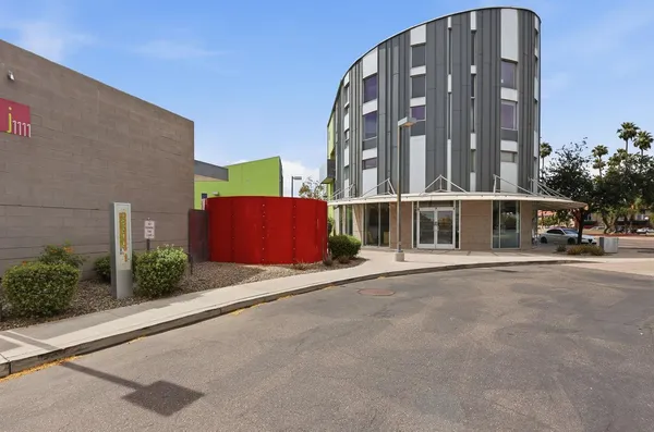 $2,800 | 1111 West University Drive, Unit 1008, Tempe, AZ 85281