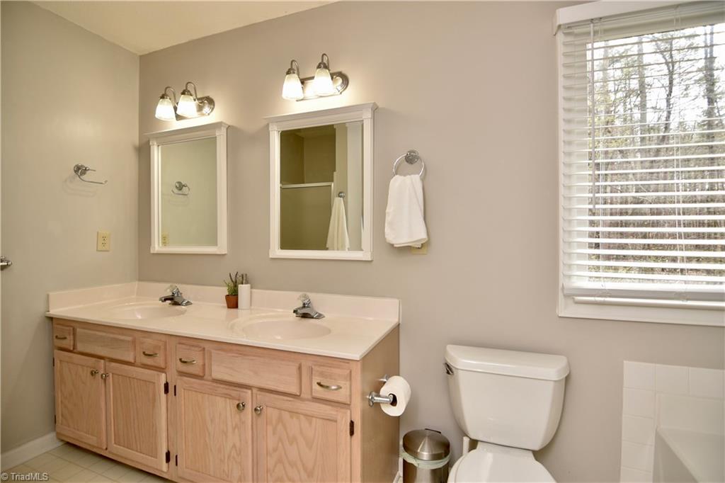 1971 Winding Ridge Road Winston-Salem, NC 27127 - Photo 17 of 26 Gallery Image 17