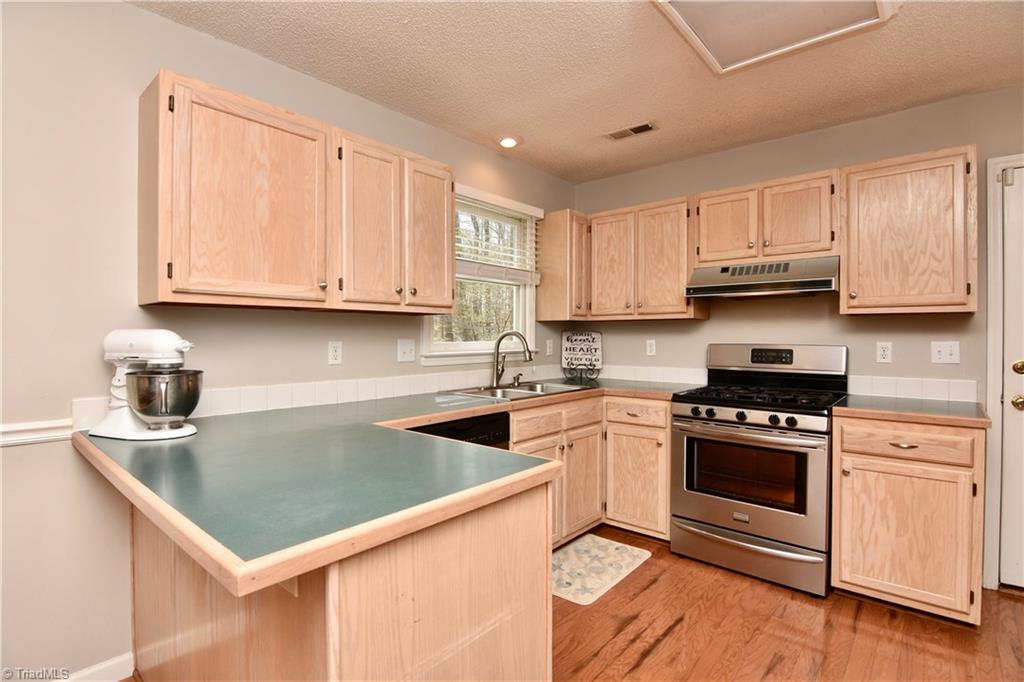1971 Winding Ridge Road Winston-Salem, NC 27127 - Photo 10 of 26 Gallery Image 10