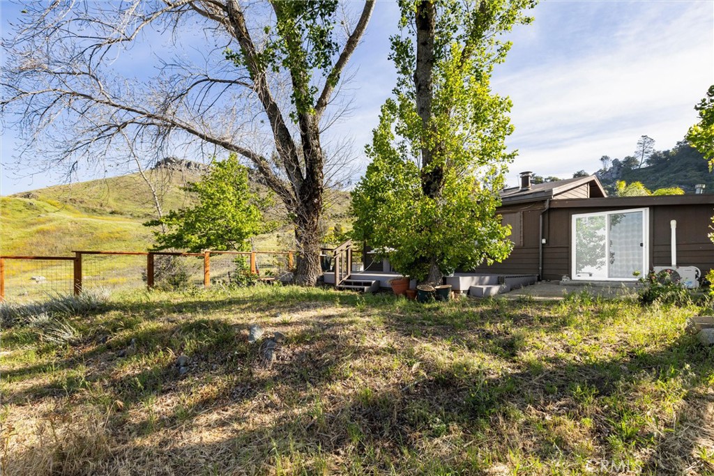 3510 Cypress Mountain Road Templeton, CA 93465 - Photo 35 of 44 a view of a yard with swimming pool