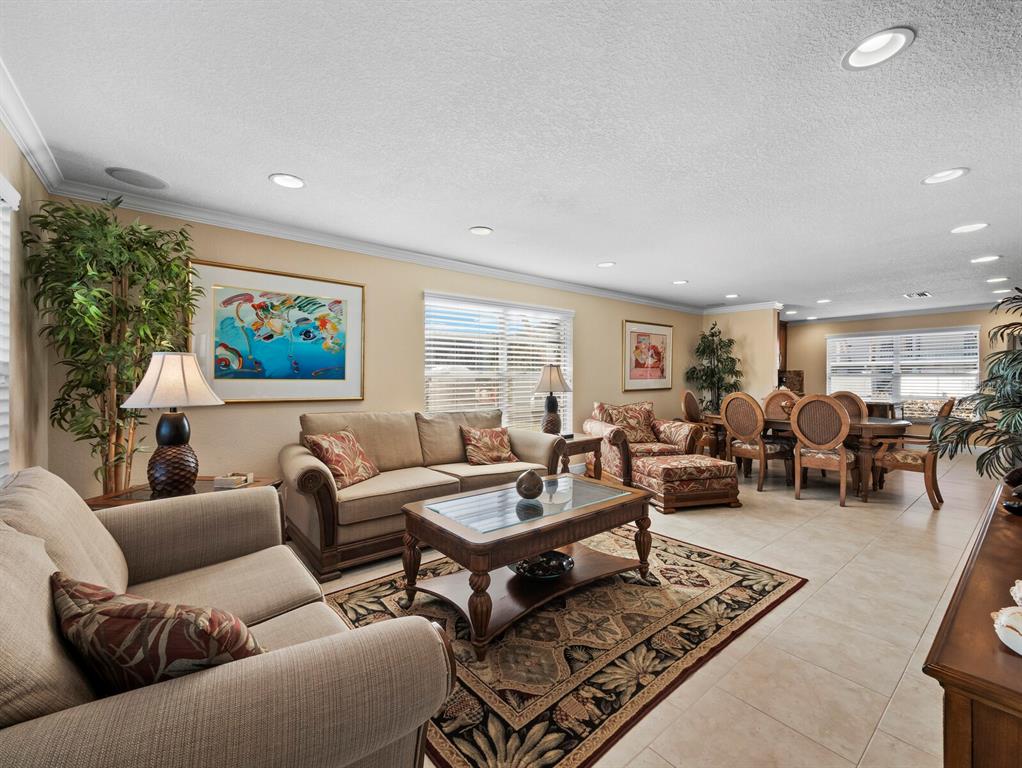 4430 Exeter Drive, Unit M108 Longboat Key, FL 34228 - Photo 4 of 65