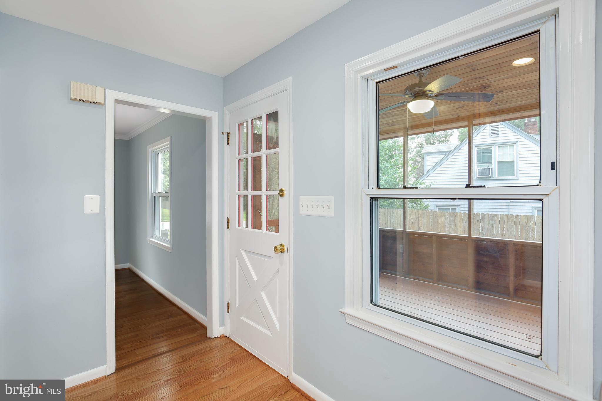 3021 Fayette Road Kensington, MD 20895 - Photo 3 of 29 Interior (General)