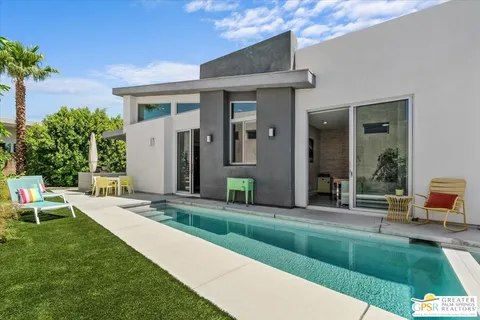 $1,174,900 | 4201 Amber Lane, Palm Springs, CA 92262