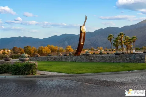 $1,174,900 | 4201 Amber Lane, Palm Springs, CA 92262