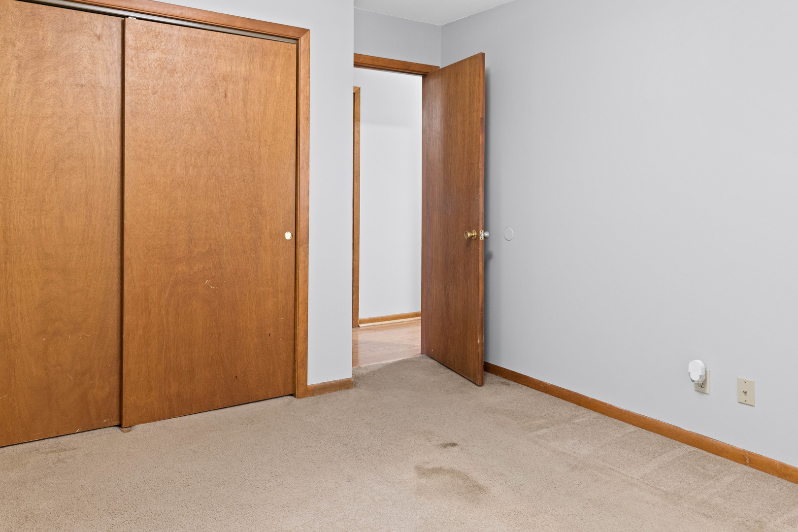 1010 Southgate Road New Lenox, IL 60451 - Photo 19 of 30 a view of an empty room