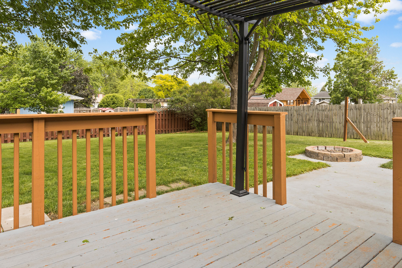 1010 Southgate Road New Lenox, IL 60451 - Photo 27 of 30 a view of a house with backyard and tree