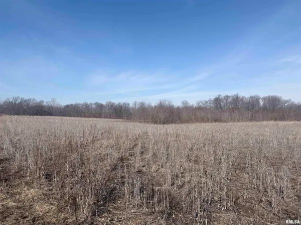 $170,000 | 4215-4123 North 925th Street, Paris, IL 61944