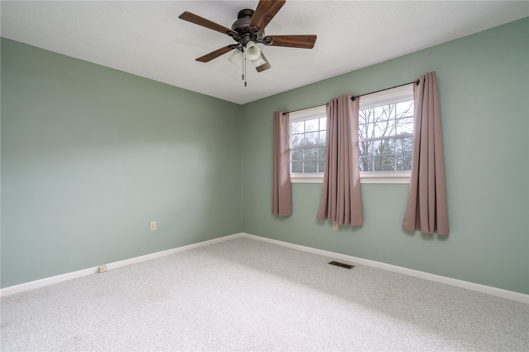 133 Wilson Road Anderson, SC 29625 - Photo 16 of 28
