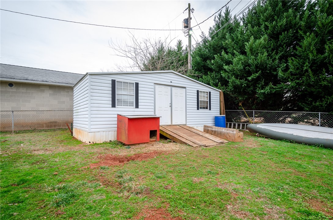 133 Wilson Road Anderson, SC 29625 - Photo 24 of 28