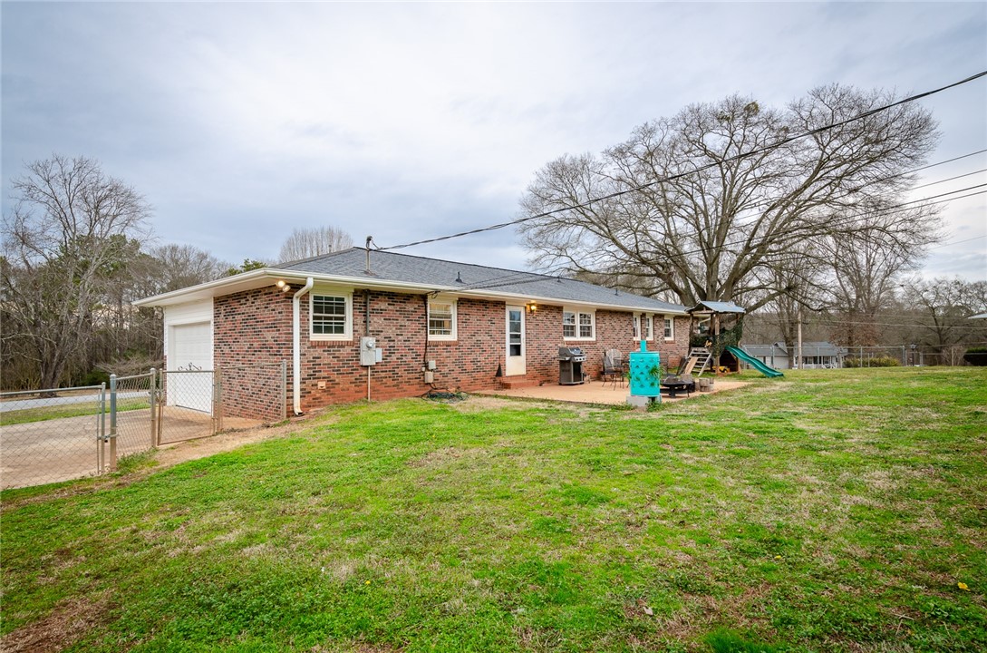 133 Wilson Road Anderson, SC 29625 - Photo 25 of 28