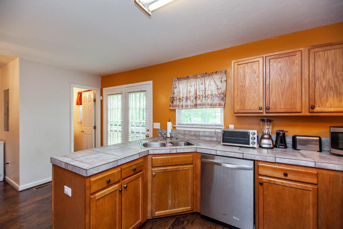 2805 Hydes Ferry Road Nashville, TN 37218 - Photo 13 of 26 Gallery Image 13