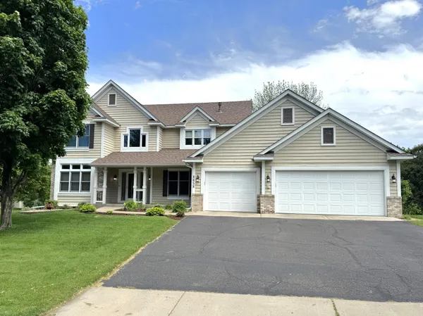 $625,000 | 8658 Upland Lane North, Maple Grove, MN 55311