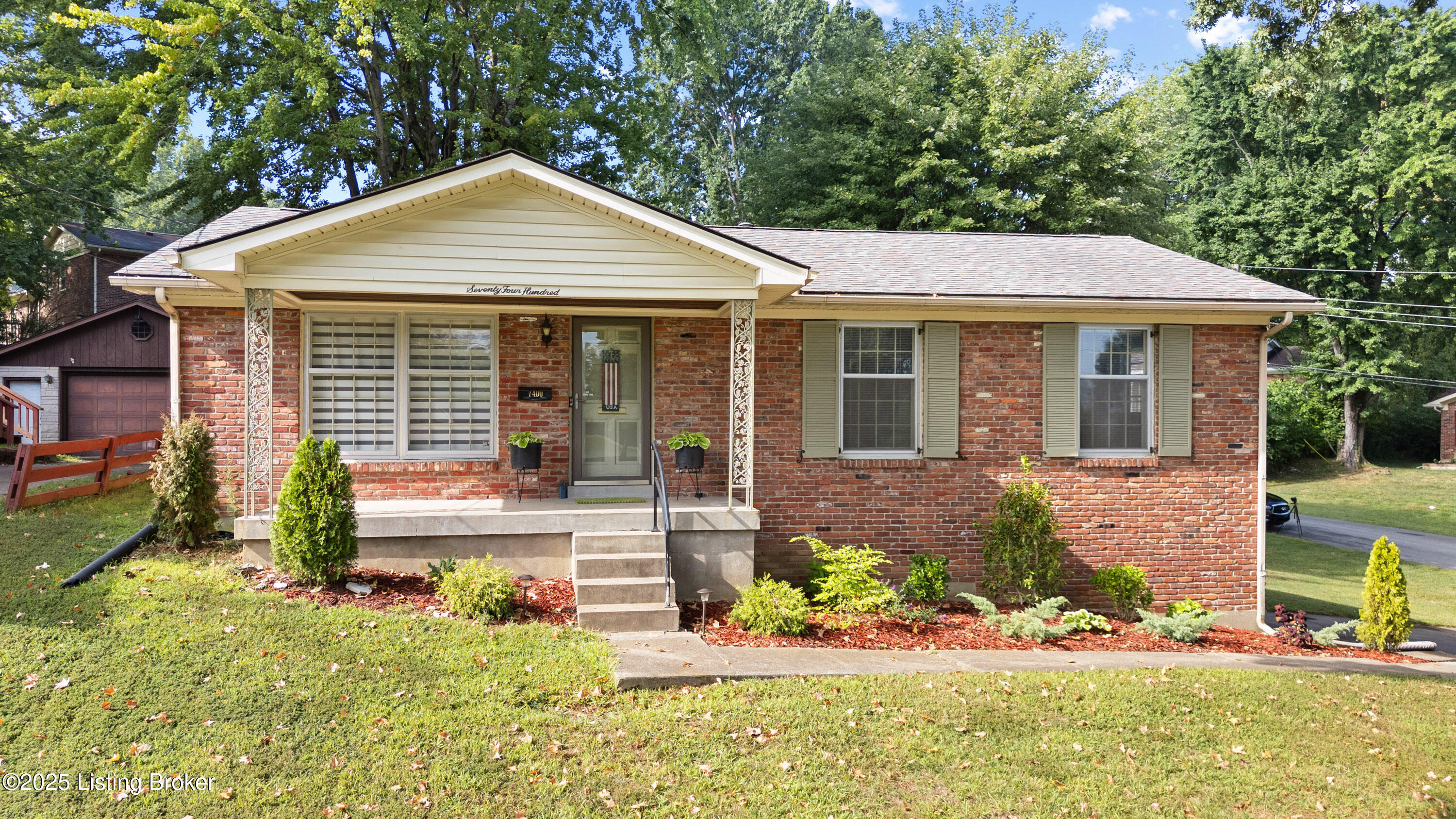 7400 Ridan Way Louisville, KY 40214 - Photo 1 of 36 001