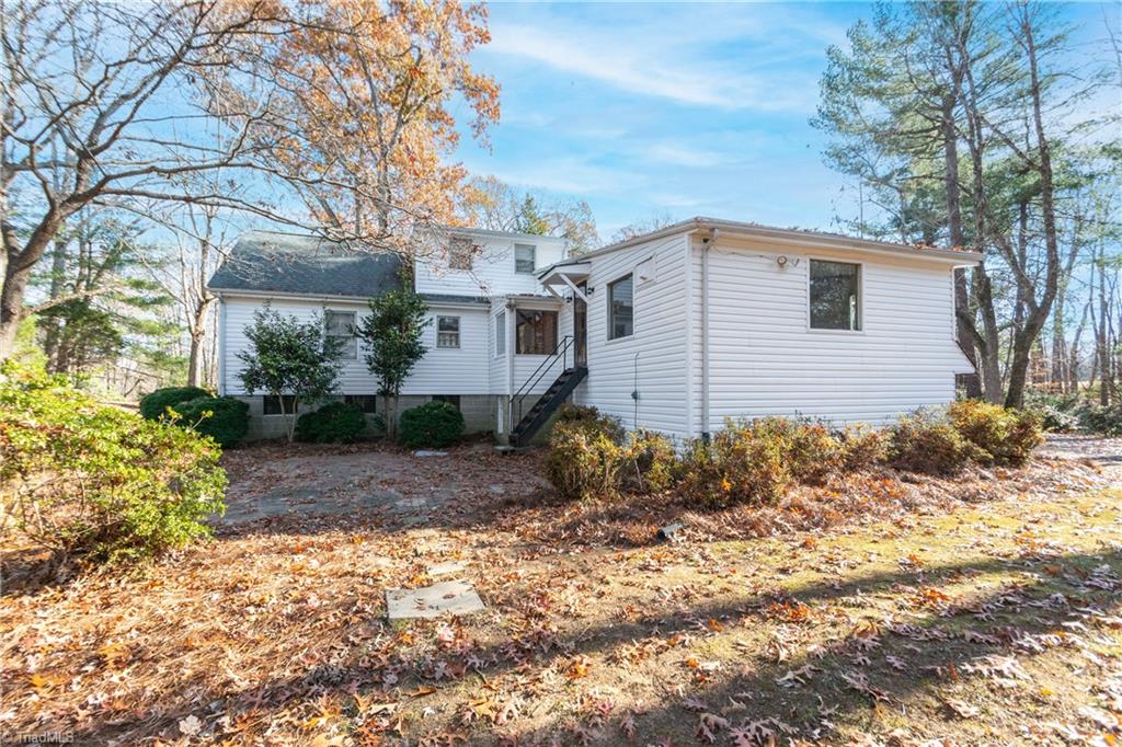 910 Crowder Road Madison, NC 27025 - Photo 26 of 32