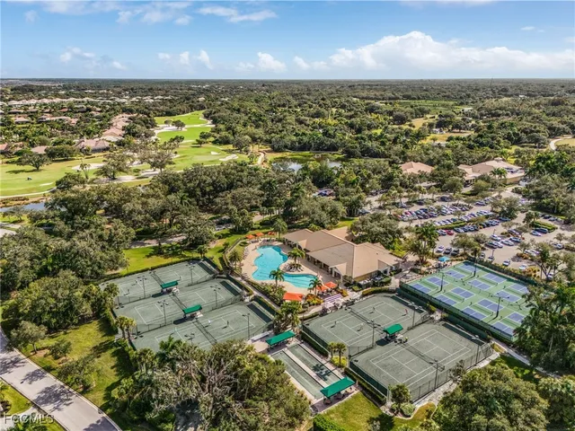 $549,900 | 3900 Lakeview Isle Court, Fort Myers, FL 33905