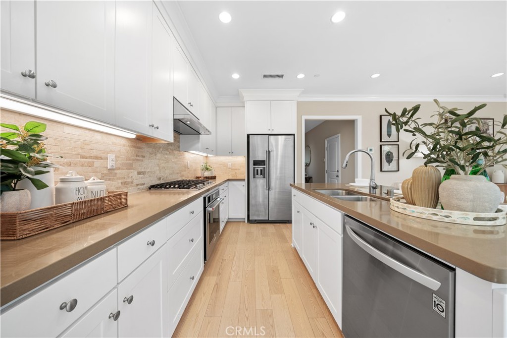 257 Rodeo Irvine, CA 92602 - Photo 15 of 58