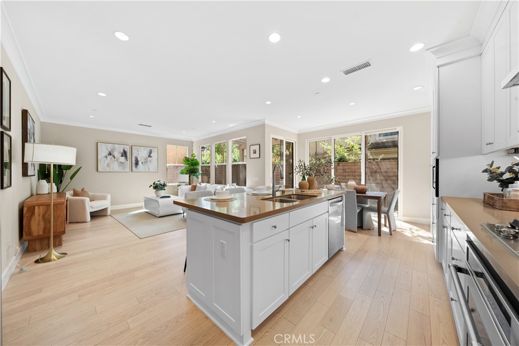 257 Rodeo Irvine, CA 92602 - Photo 16 of 58