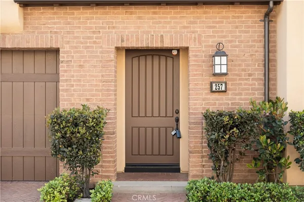 $5,050 | 257 Rodeo, Irvine, CA 92602