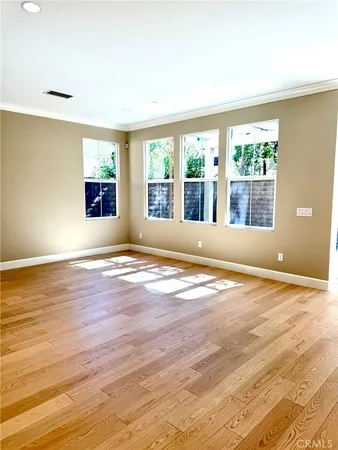 $5,050 | 257 Rodeo, Irvine, CA 92602