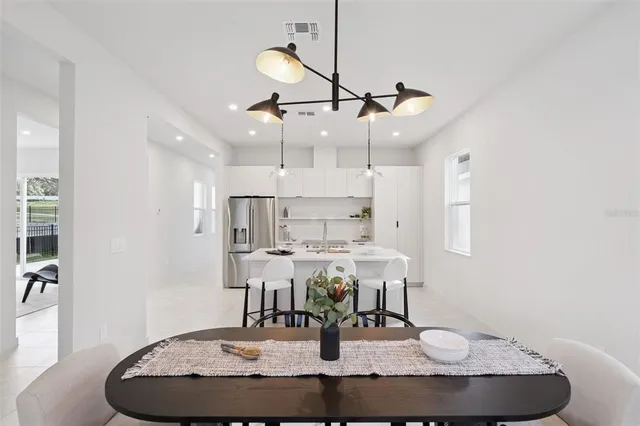 $424,900 | 438 Skyfield Court, Weirsdale, FL 32195