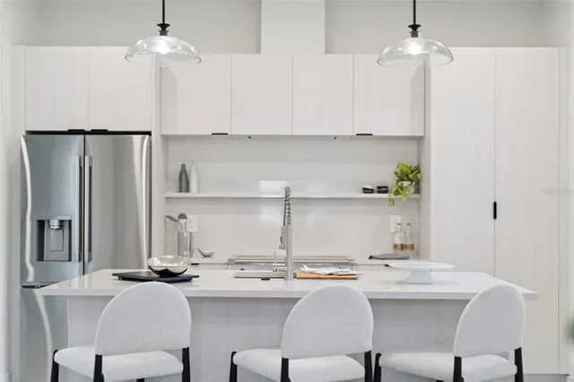 $424,900 | 438 Skyfield Court, Weirsdale, FL 32195