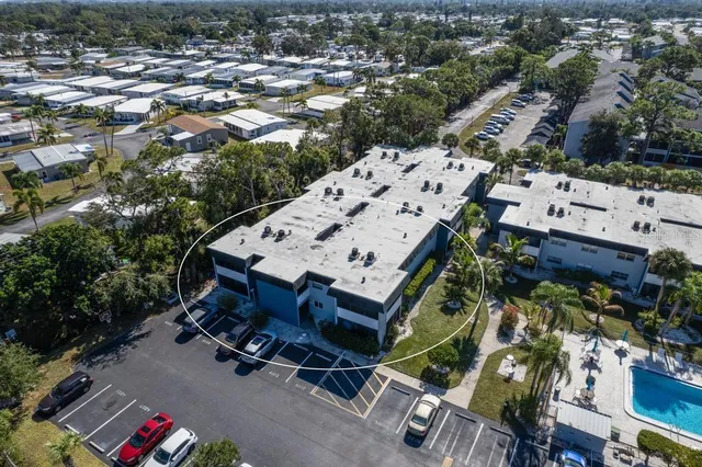 an aerial view of a yard