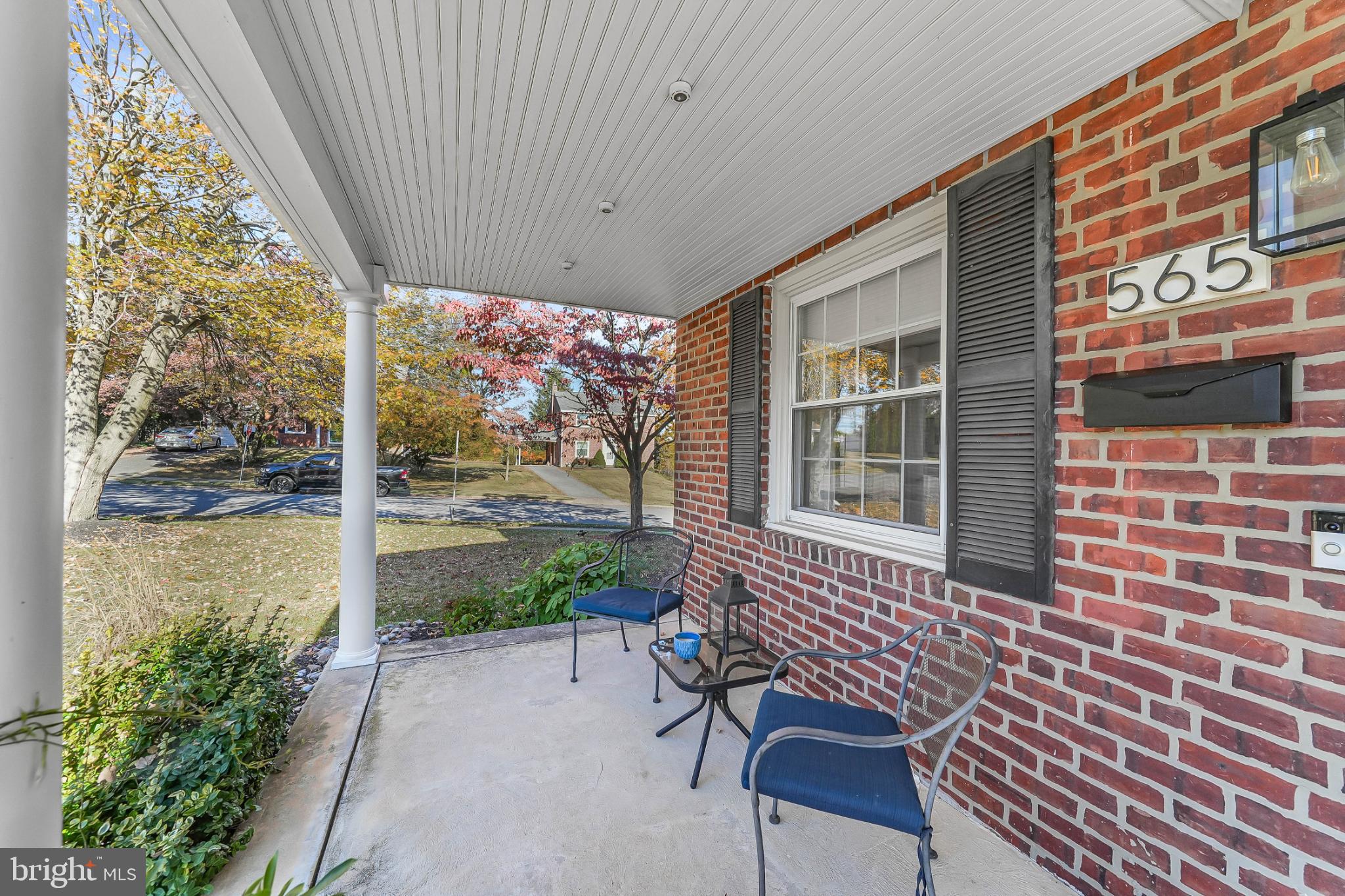 565 Kirk Road Springfield, PA 19064 - Photo 37 of 41 a view of a balcony with chairs