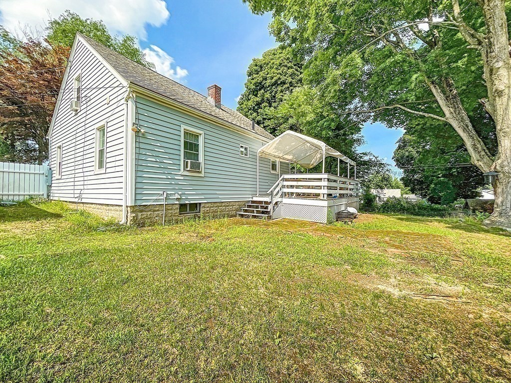 1357 Sumner Avenue Springfield, MA 01118 - Photo 16 of 20