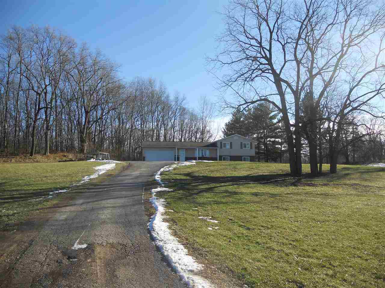 4130 Locust Road South Bend, IN 46614 - Photo 19 of 30 Gallery Image 19