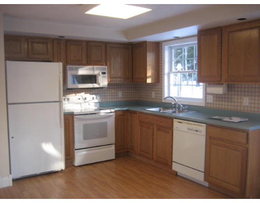 6 Apache Road Hubbardston, MA 01452 - Photo 5 of 11 Gallery Image 5